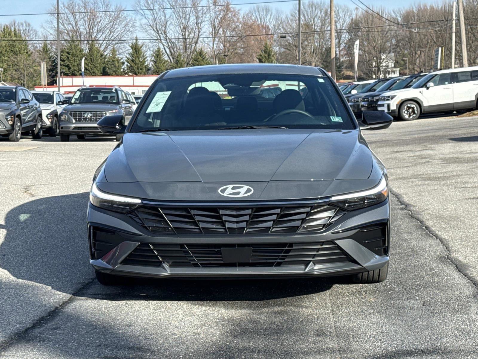 New 2026 Hyundai Elantra SEL image 17