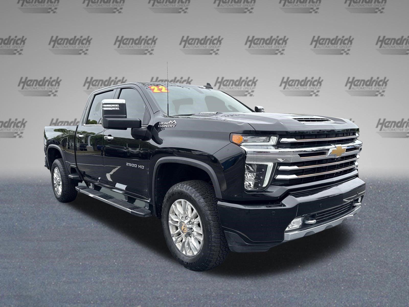 Used 2022 Chevrolet Silverado 2500 High Country w/ Z71 Off-Road Package image 7