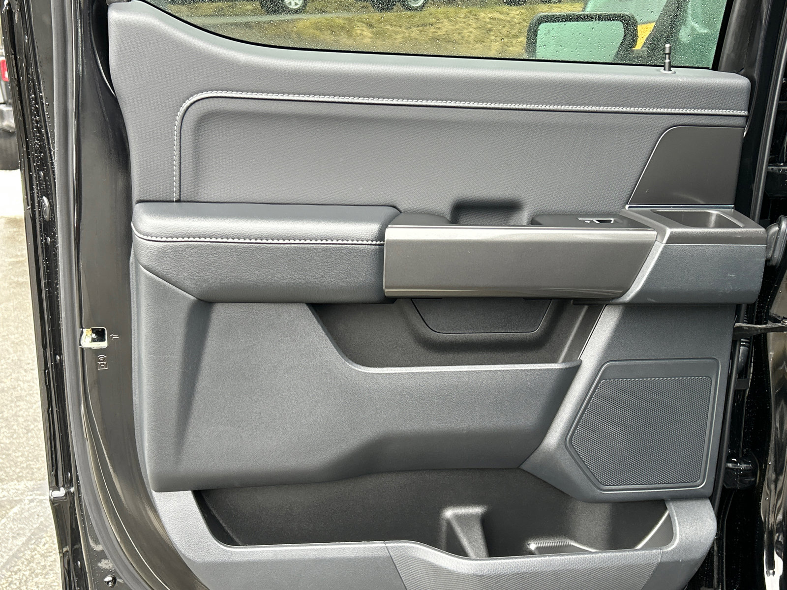 Used 2023 Ford F150 XLT w/ Equipment Group 302A High image 23