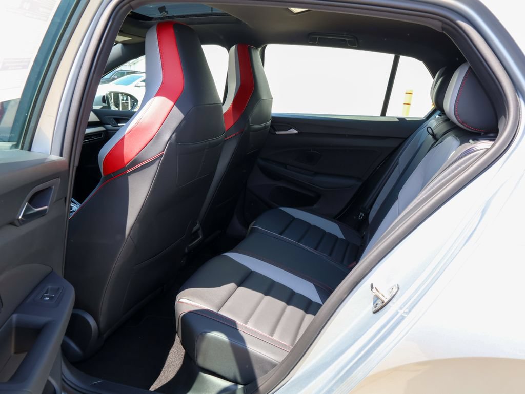 New 2026 Volkswagen GTI SE FWD image 15