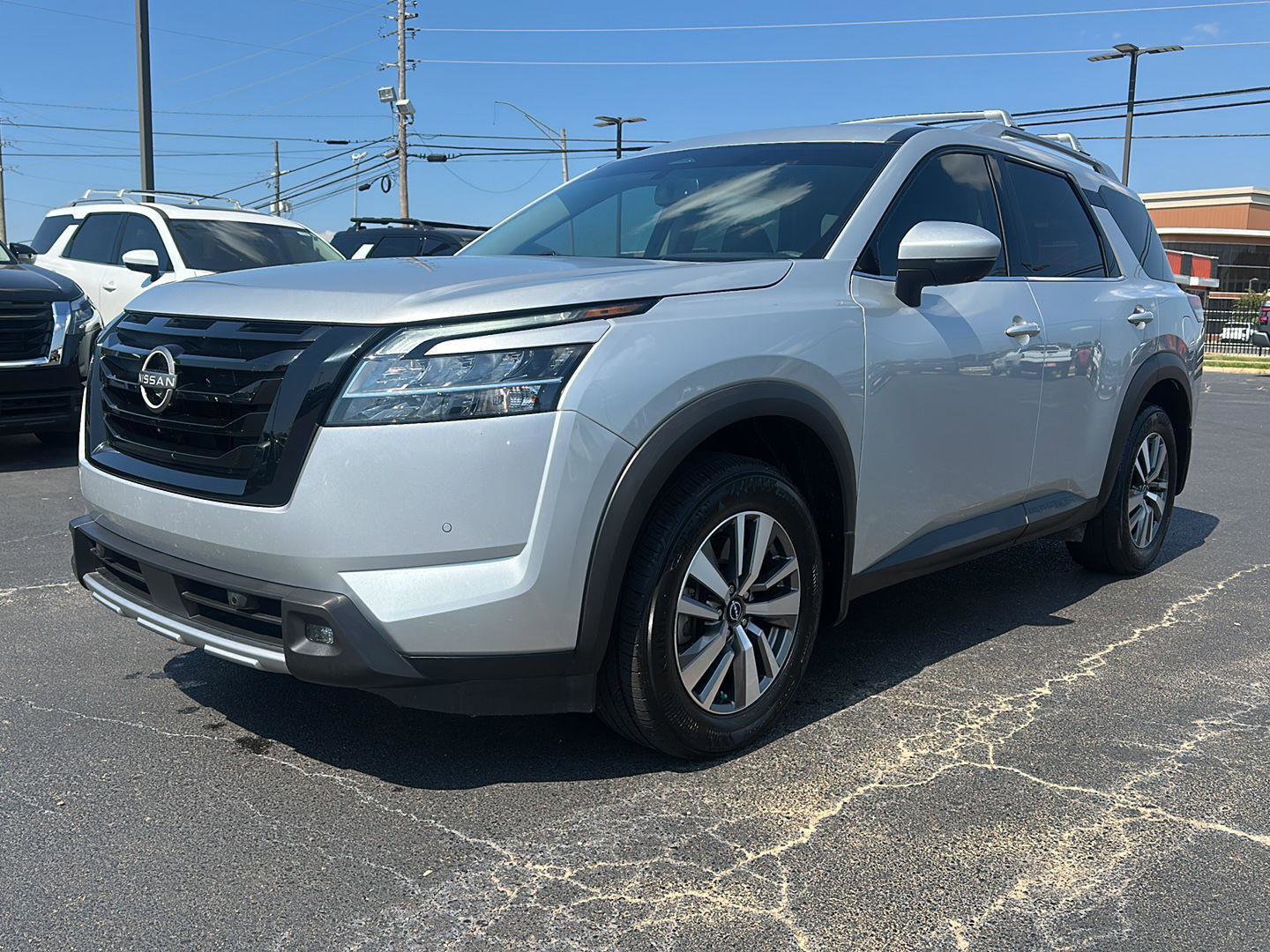 Used 2022 Nissan Pathfinder SL w/ SL Black Package