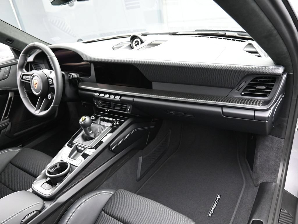New 2026 Porsche 911 GT3 RWD image 31