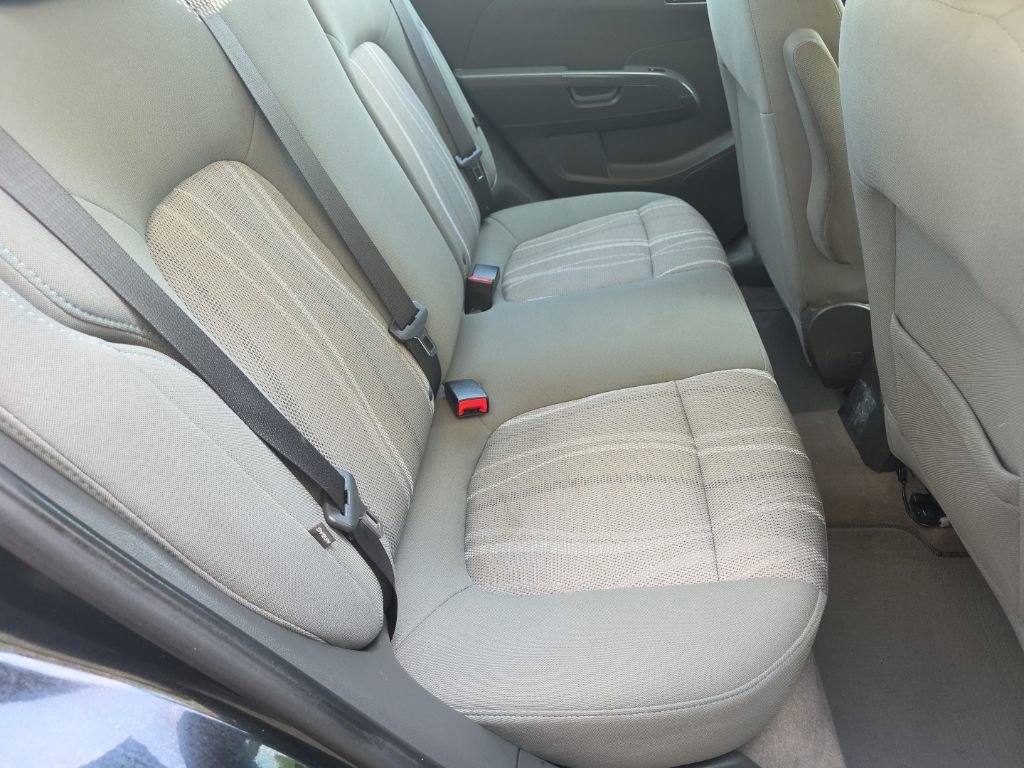 Used 2018 Chevrolet Sonic LT FWD image 24