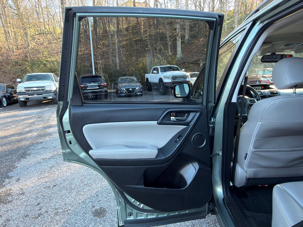 Used 2014 Subaru Forester 2.5i Touring image 23