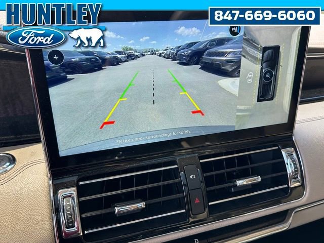 Used 2022 Lincoln Navigator Reserve image 34