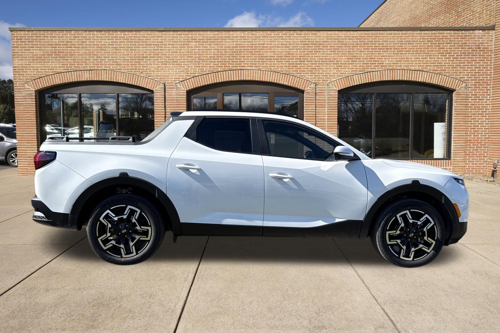 New 2026 Hyundai Santa Cruz Limited image 2