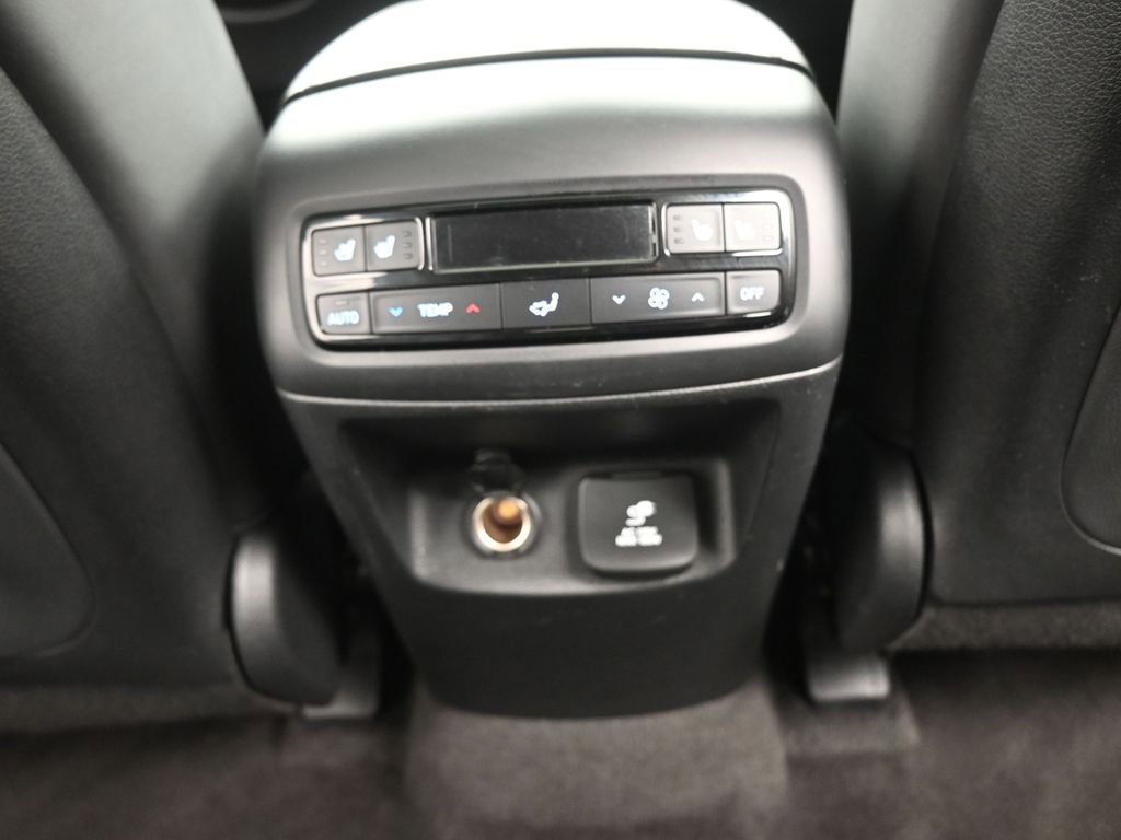 Used 2024 Hyundai Palisade SEL w/ Premium Package image 21