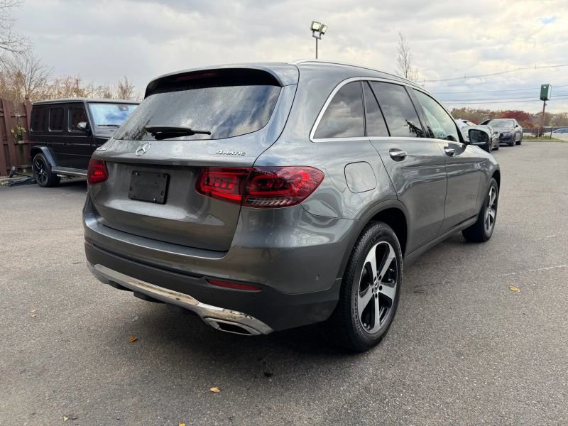 Used 2021 Mercedes-Benz GLC 300 4MATIC image 6