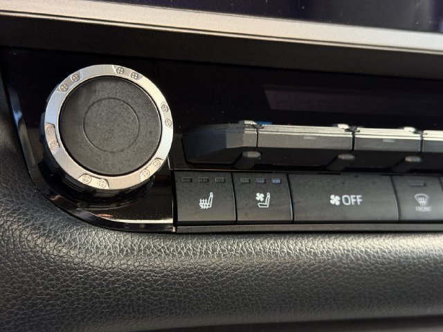 Used 2022 Toyota Tundra Limited RWD image 20