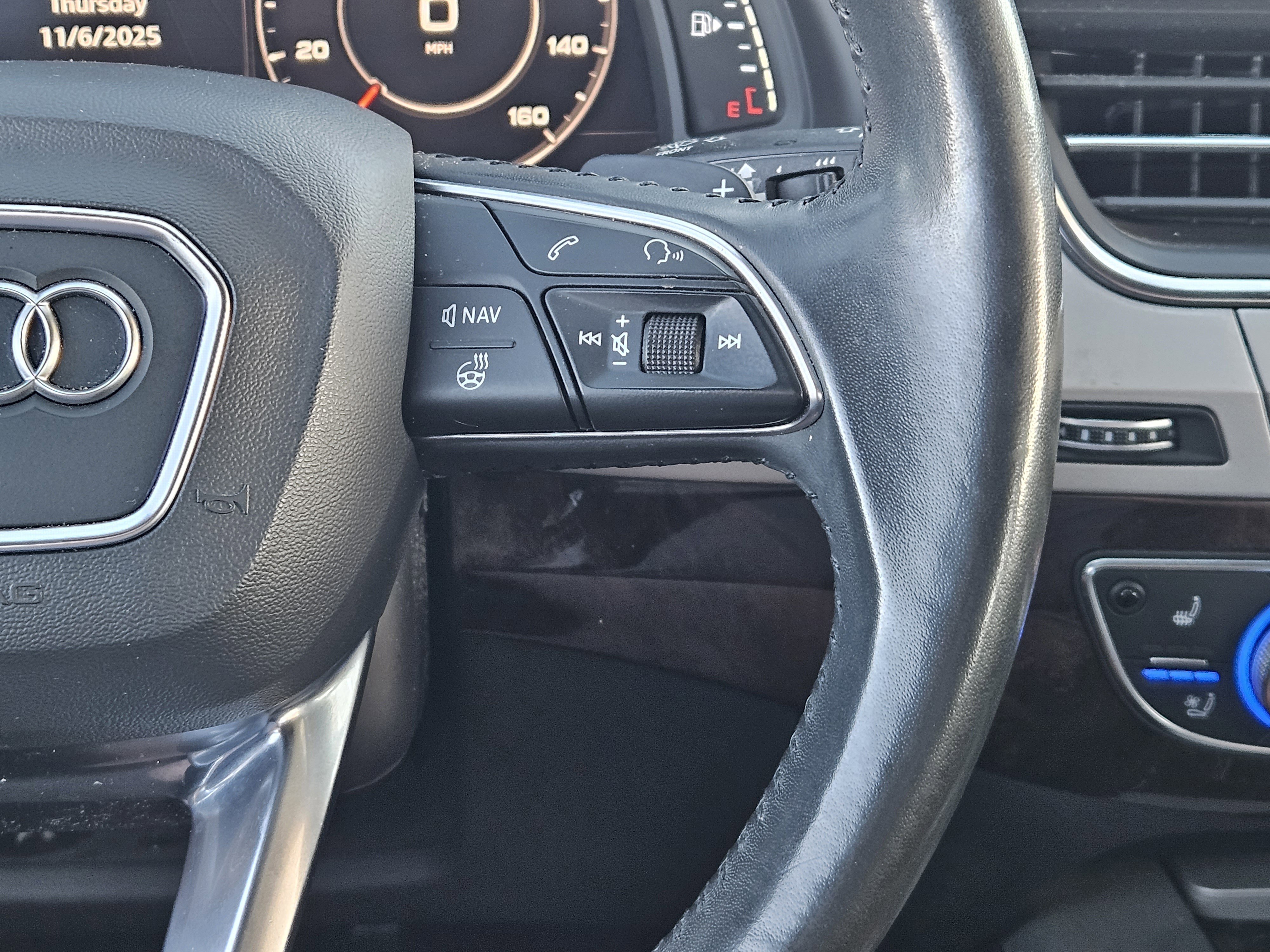 Used 2019 Audi Q7 2.0T Premium Plus w/ Premium Plus Package image 27