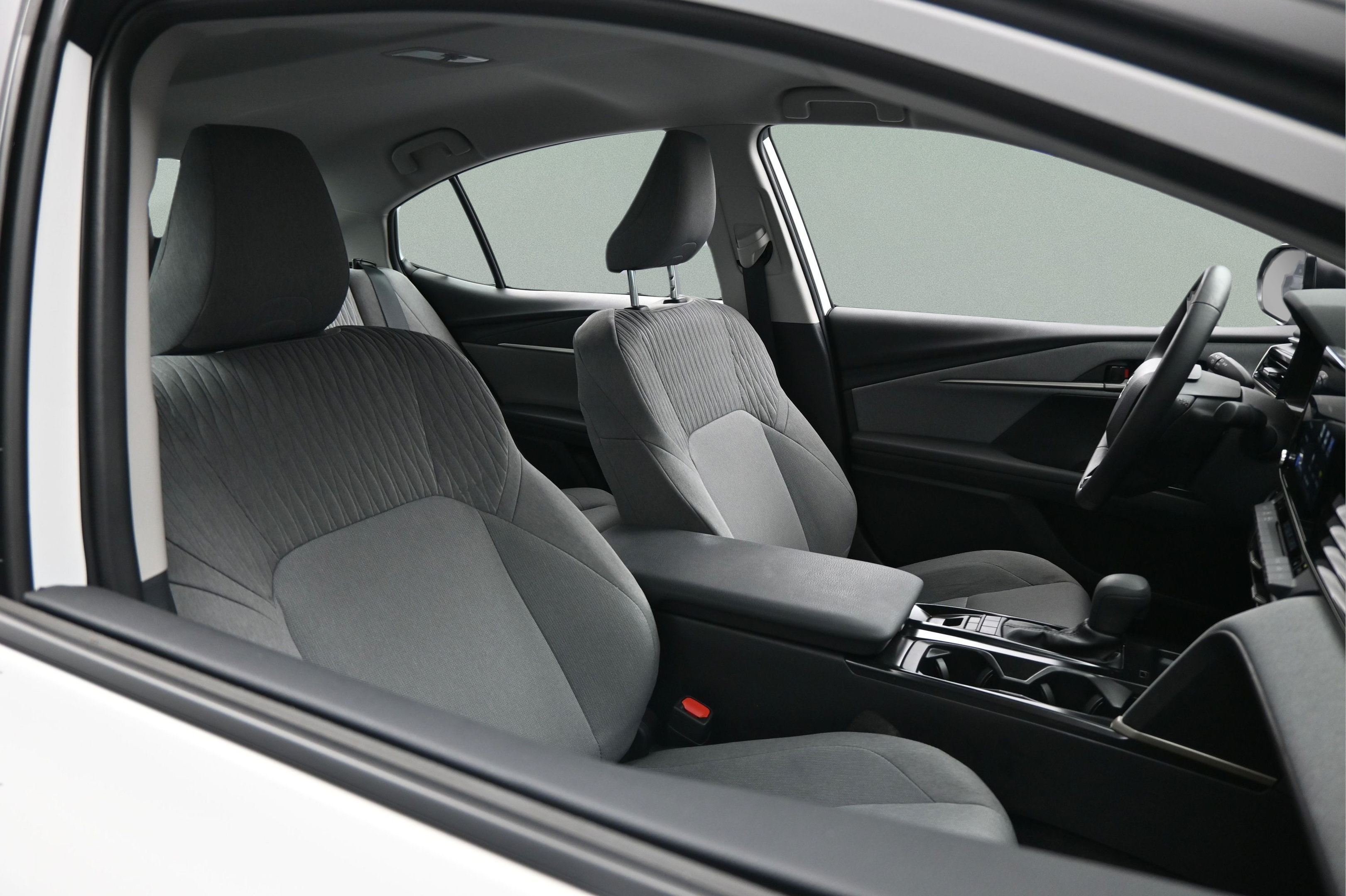 Certified 2025 Toyota Camry LE w/ Convenience Package FWD image 36