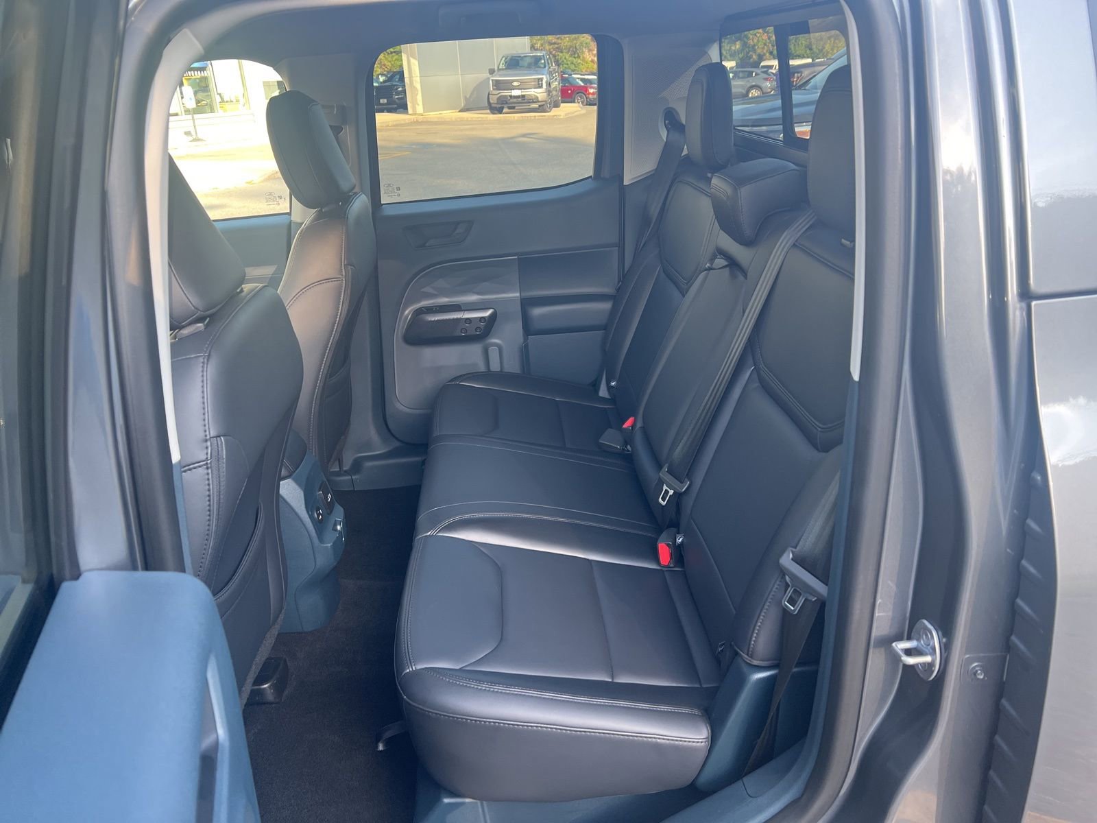 Used 2024 Ford Maverick Lariat w/ Black Appearance Package image 13