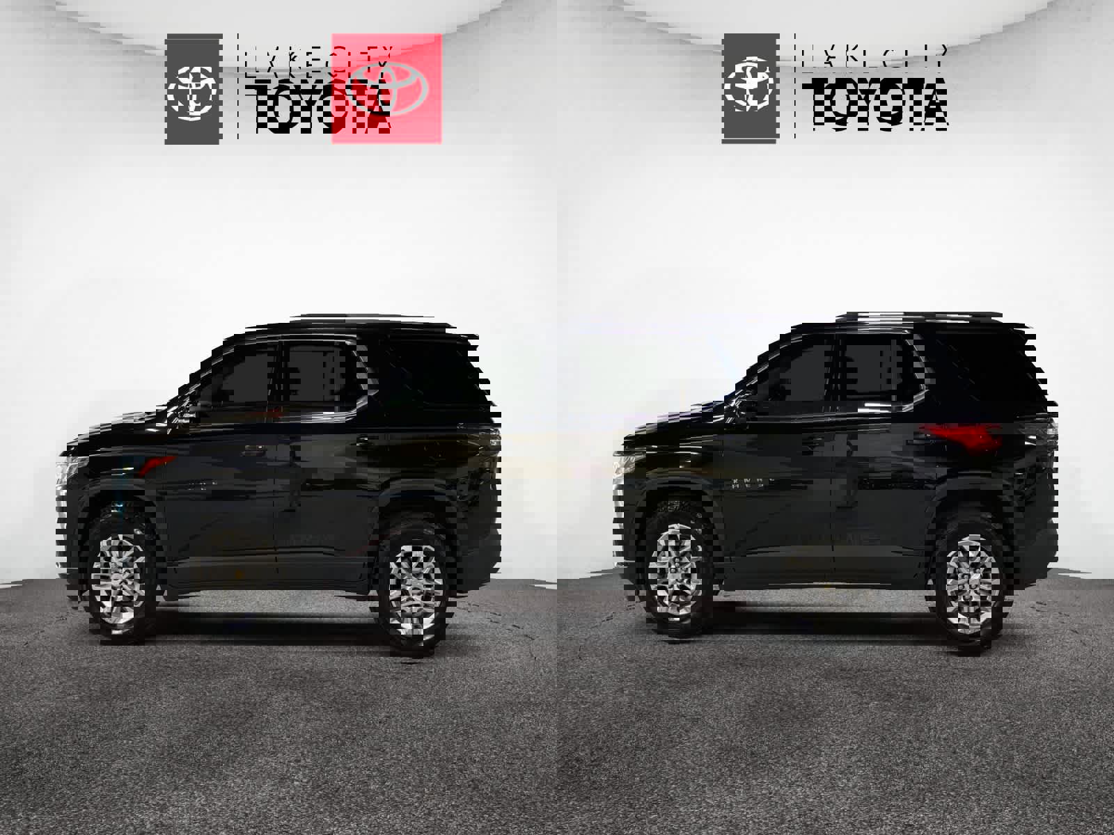 Used 2020 Chevrolet Traverse LT w/ LPO, Floor Liner Package image 2