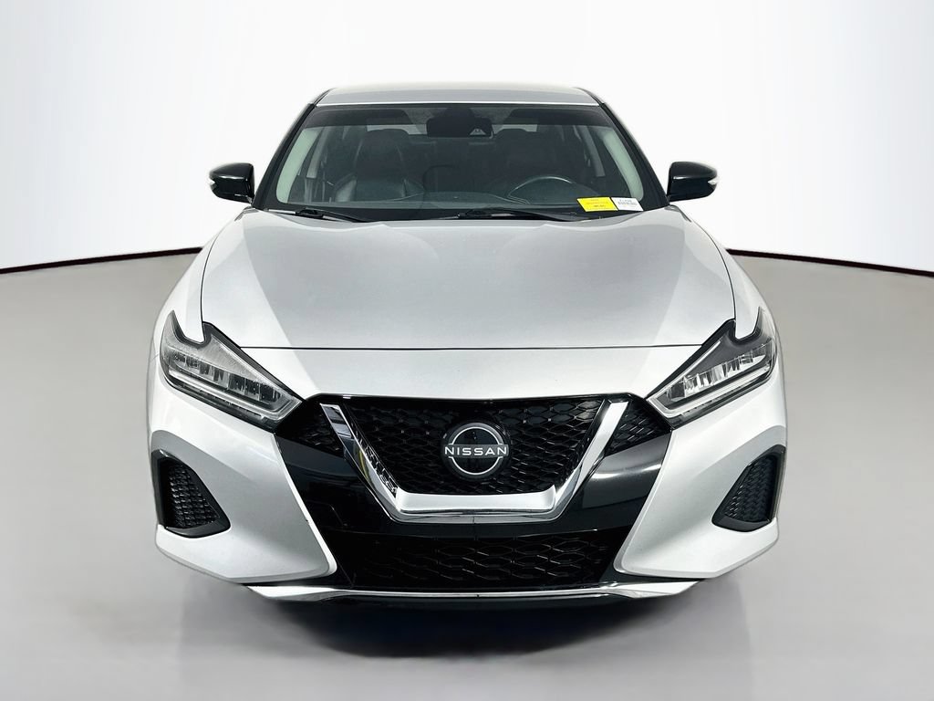 Used 2023 Nissan Maxima SV w/ Floor Mat Group FWD video 2