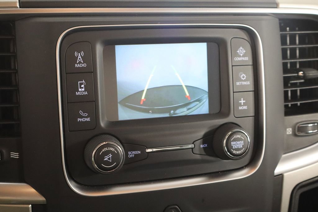 Used 2019 RAM 1500 Classic SLT image 33