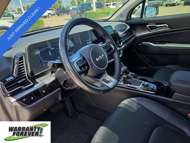 Used 2025 Kia Sportage EX FWD image 13