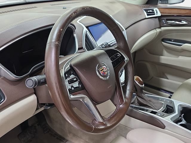 Used 2014 Cadillac SRX Luxury w/ Driver Awareness Package AWD/4WD image 14