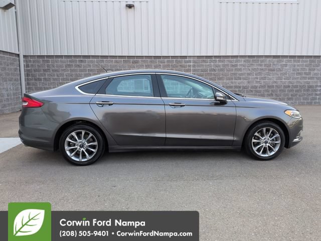 Used 2018 Ford Fusion Energi SE FWD video 2