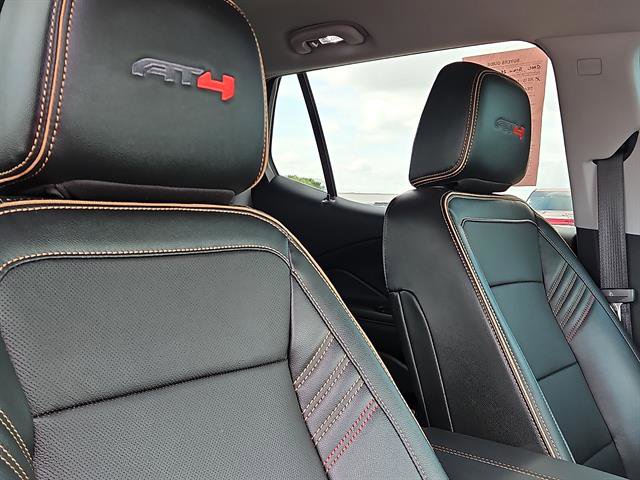 Used 2024 GMC Terrain AT4 w/ Tech Package AWD/4WD image 12