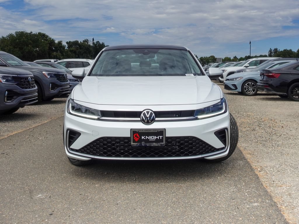 New 2026 Volkswagen Jetta SE FWD image 3
