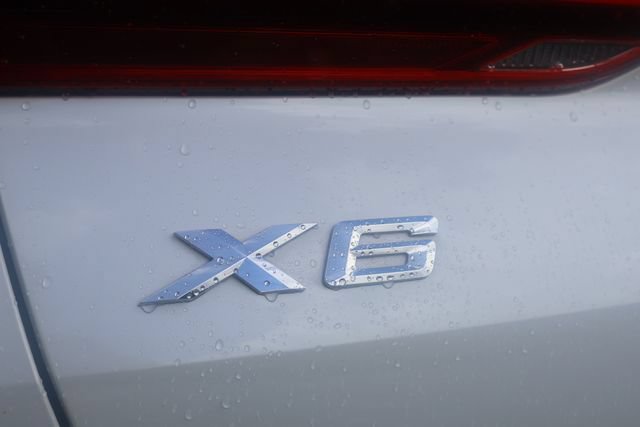 Used 2022 BMW X6 xDrive40i w/ Executive Package AWD/4WD image 7