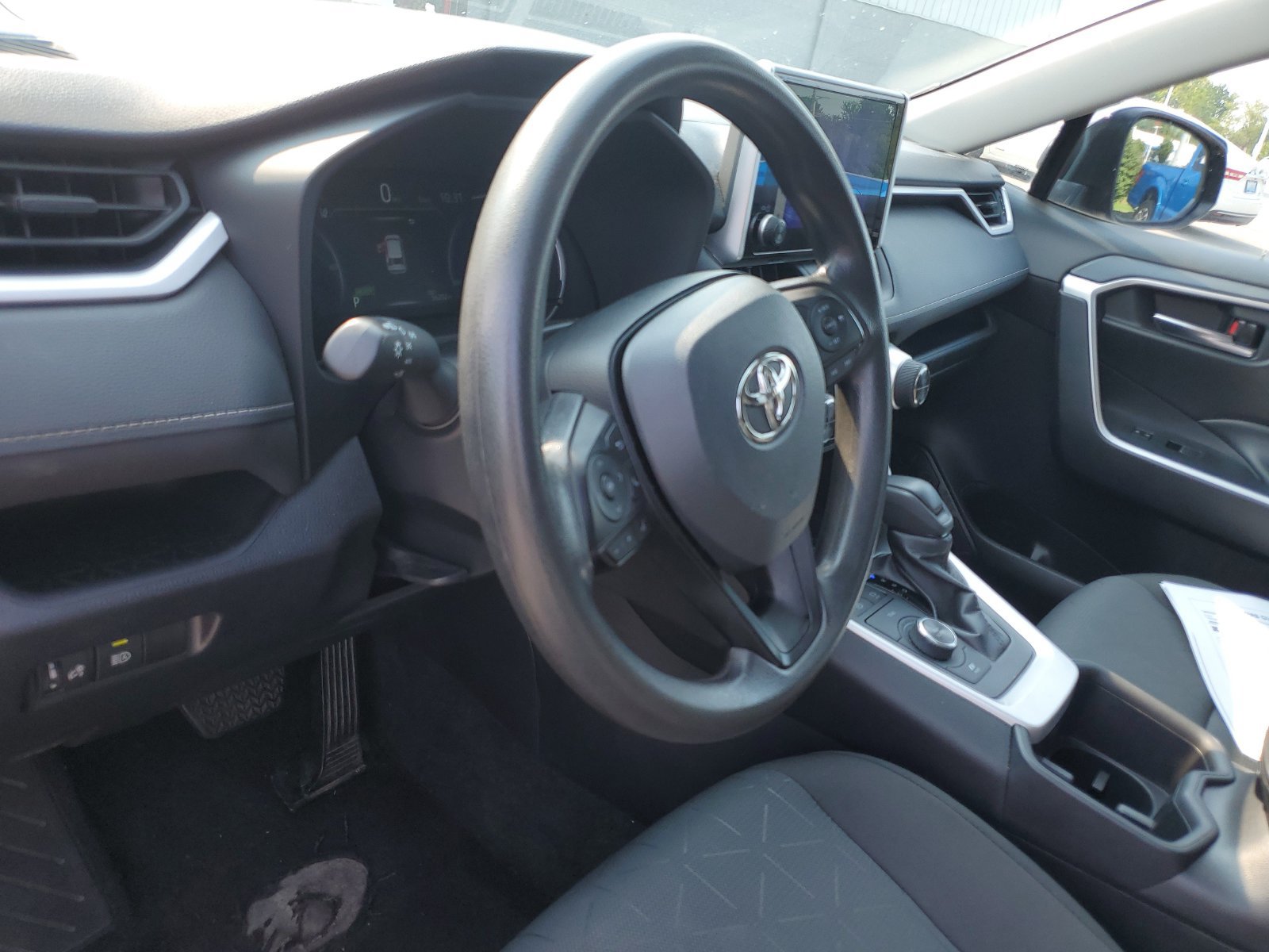 Certified 2024 Toyota RAV4 XLE AWD/4WD image 19