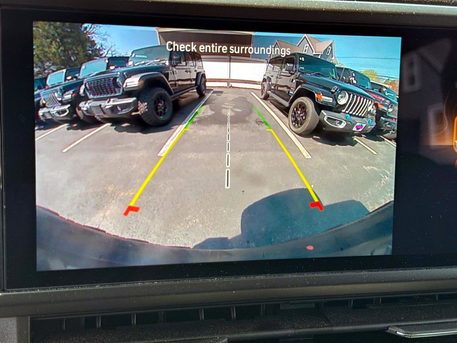 Used 2024 Jeep Wrangler Unlimited image 13