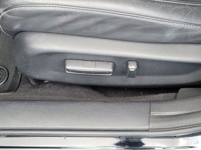 Used 2019 Honda Insight Touring image 17