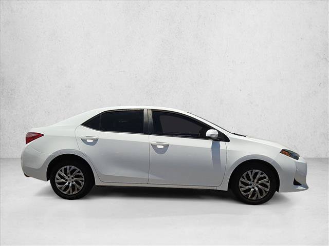 Used 2019 Toyota Corolla LE FWD video 4