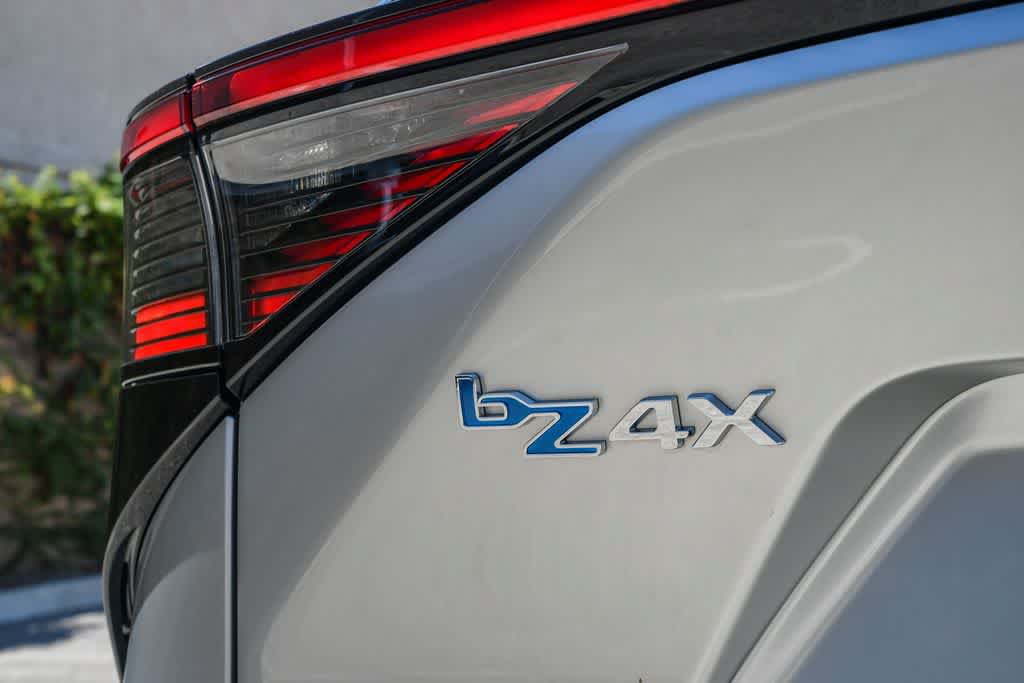 Used 2025 Toyota bZ4X FWD w/ Weather Package image 7