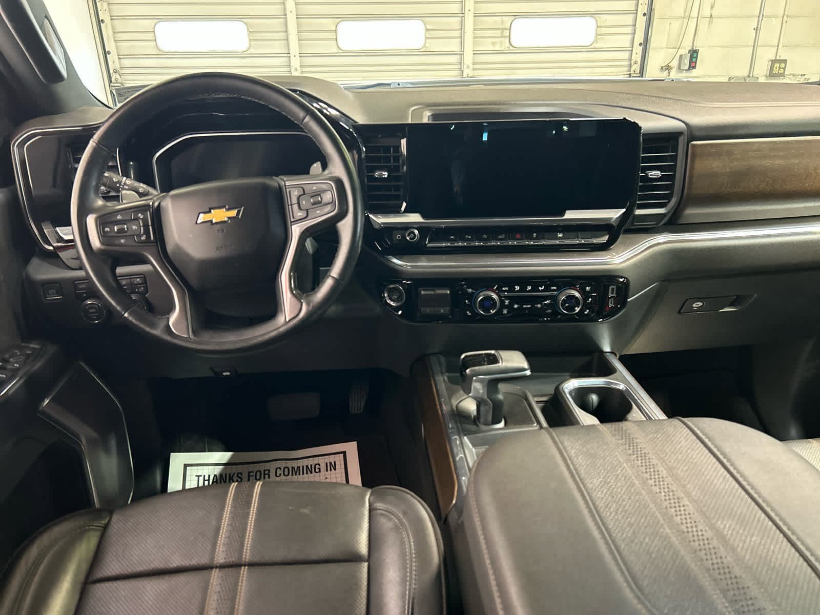 Used 2023 Chevrolet Silverado 1500 High Country AWD/4WD image 4