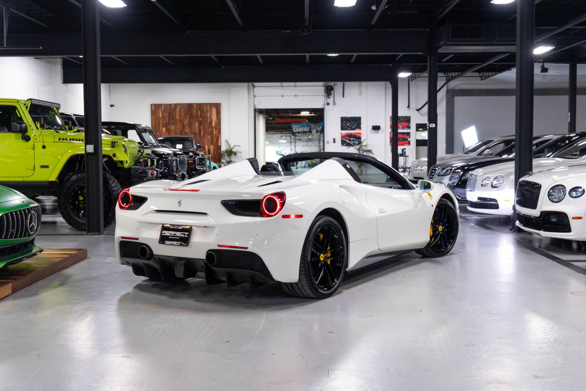 Used 2016 Ferrari 488 Spider RWD image 70