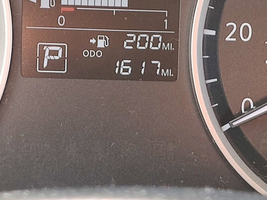 Used 2025 Nissan Kicks Play S image 29