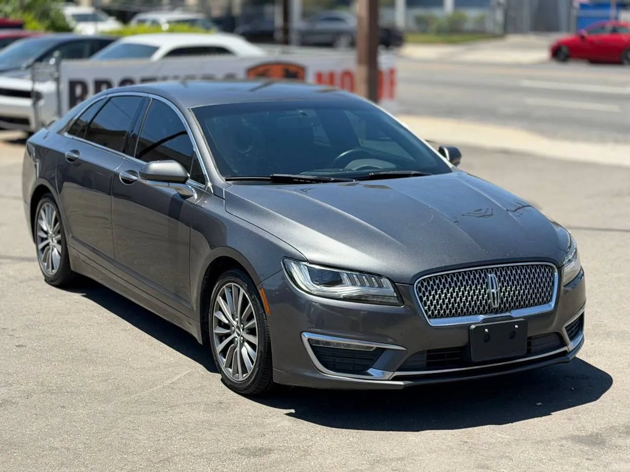 Used 2017 Lincoln MKZ Premiere FWD image 3