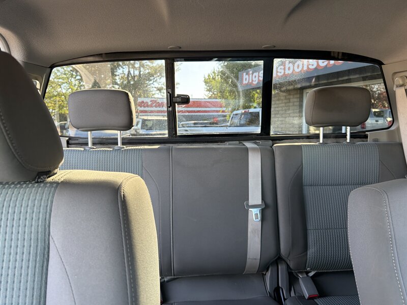 Used 2006 Nissan Titan SE AWD/4WD image 28