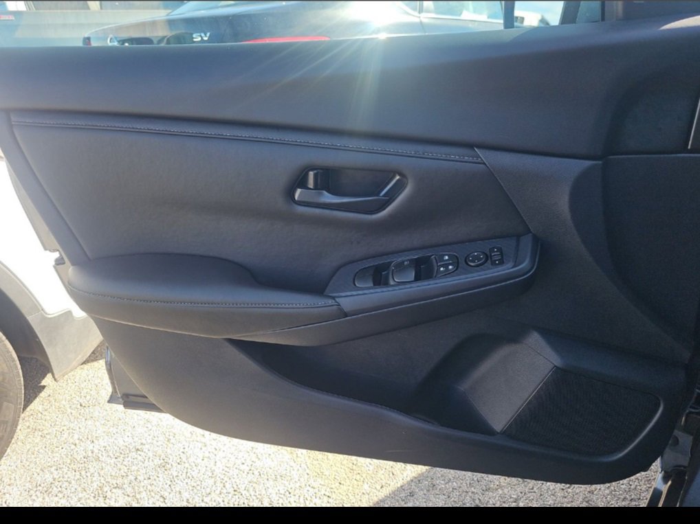 Used 2025 Nissan Sentra S image 24