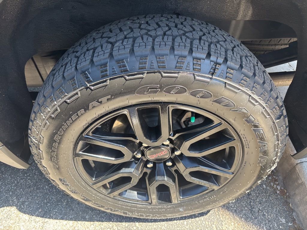 Used 2022 GMC Sierra 1500 Elevation w/ X31 Off-Road Package image 19
