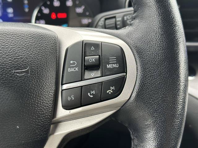 Used 2023 Ford Explorer XLT w/ Equipment Group 202A AWD/4WD image 36