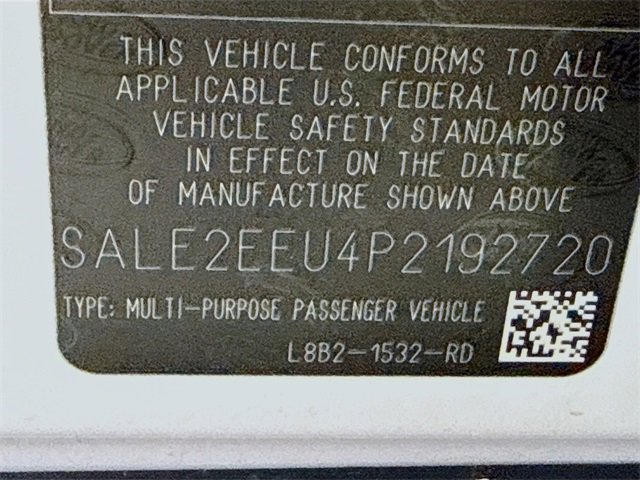 Certified 2023 Land Rover Defender 110 X-Dynamic SE image 34