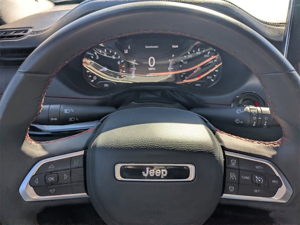 Used 2024 Jeep Compass Trailhawk image 30