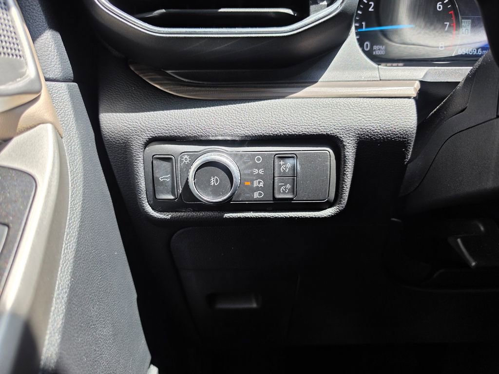 Used 2022 Ford Explorer Limited AWD/4WD image 22