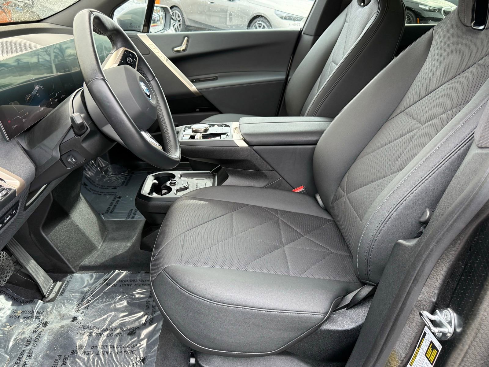 Used 2024 BMW iX xDrive50 w/ Radiant Heating Package image 22