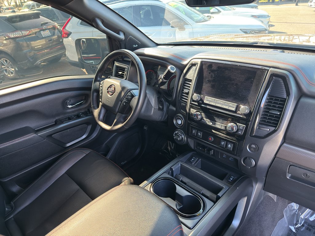 Used 2023 Nissan Titan PRO-4X w/ Pro-4x Convenience Package AWD/4WD image 23