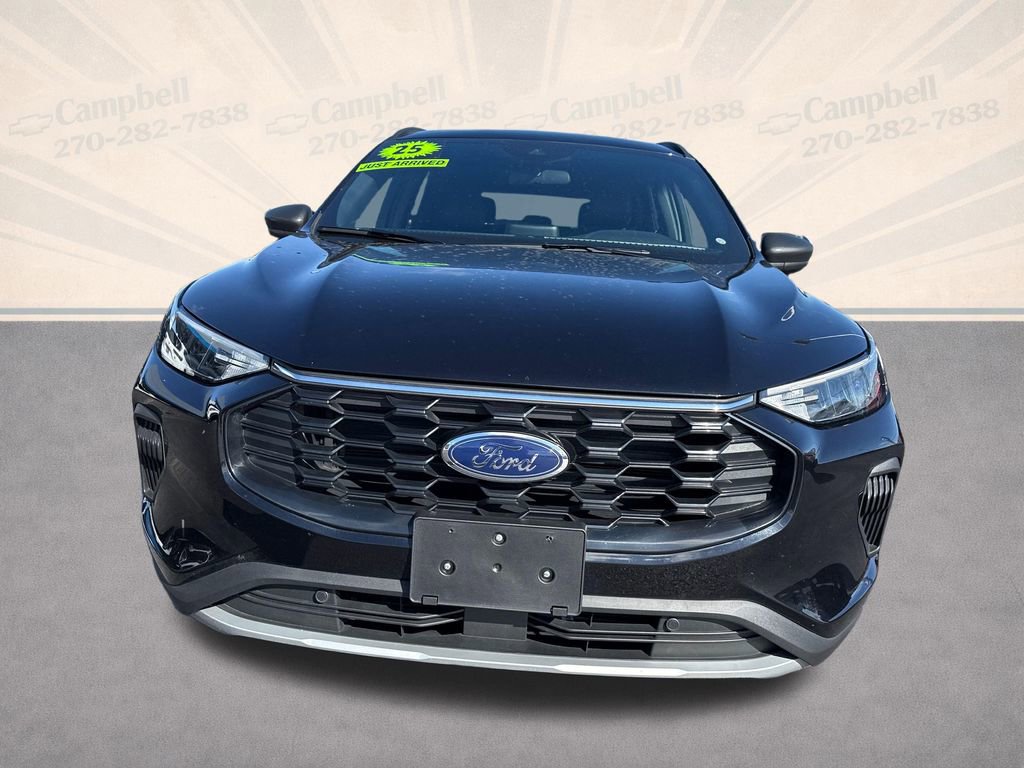 Used 2025 Ford Escape ST-Line image 9