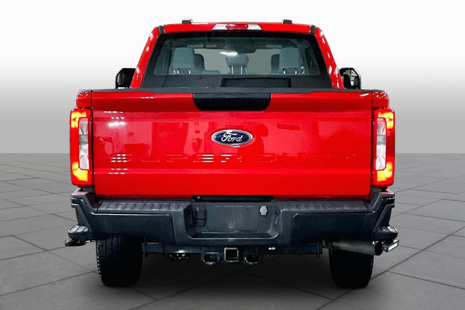Used 2023 Ford F250 XL w/ Snow Plow Prep Package AWD/4WD image 5