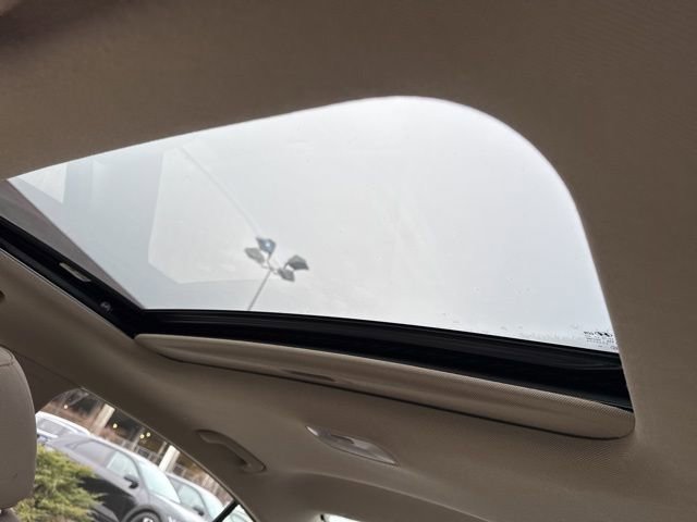 Used 2017 Hyundai Elantra Value Edition image 5