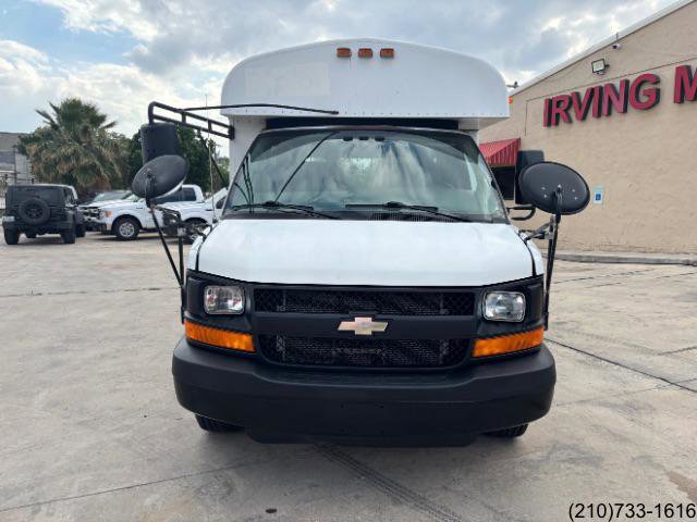 Used 2007 Chevrolet Express 3500 w/ School Bus Package RWD image 2