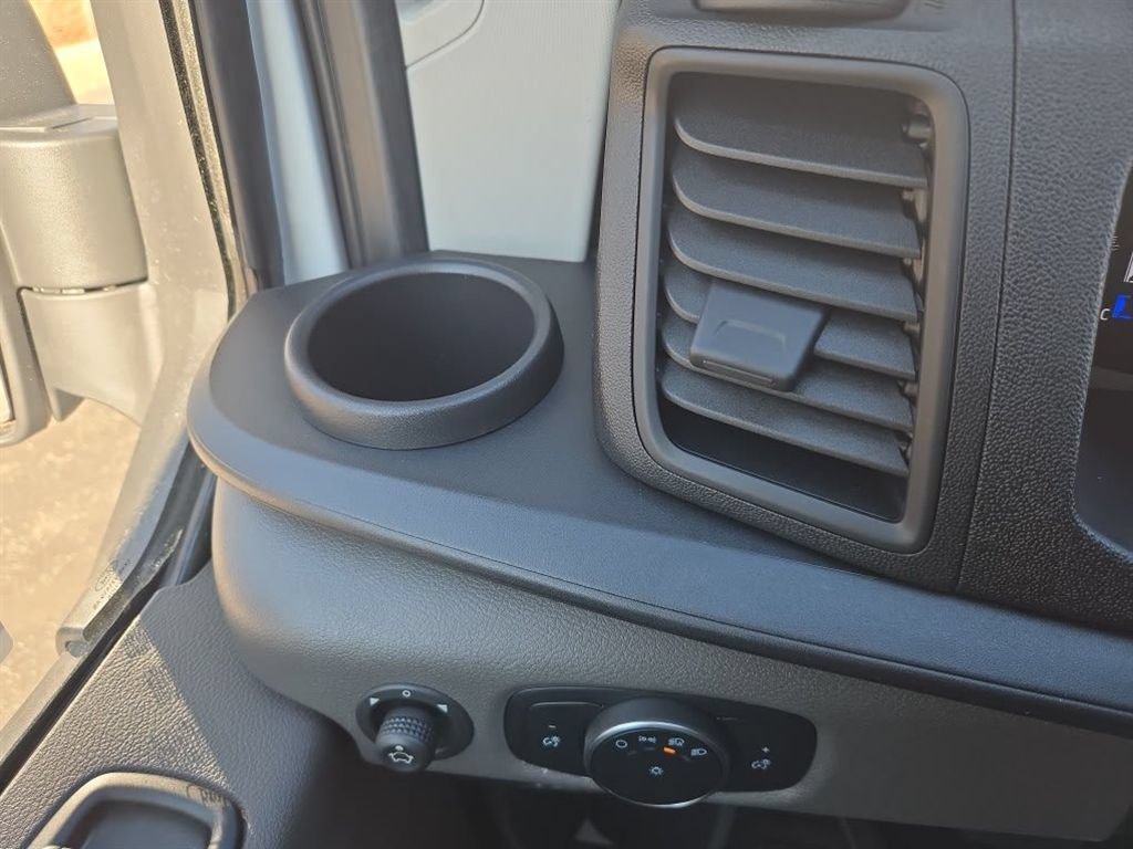 New 2026 Ford Transit 150 Low Roof RWD image 18