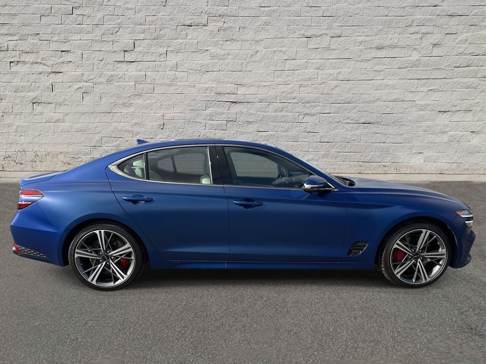 Used 2025 Genesis G70 3.3T Advanced w/ Sport Prestige Package RWD image 2