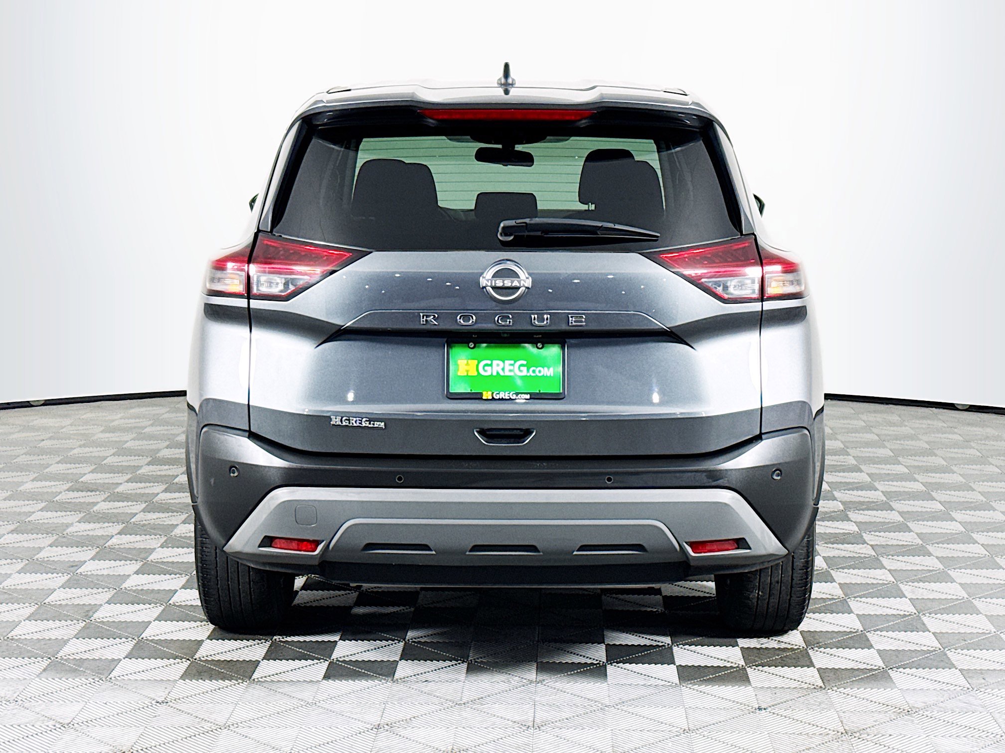 Used 2023 Nissan Rogue S FWD image 8